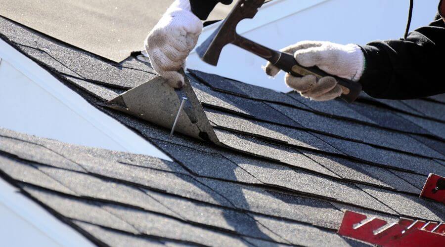 Expert Emergency Roof Repairs services in Mill City, OR
